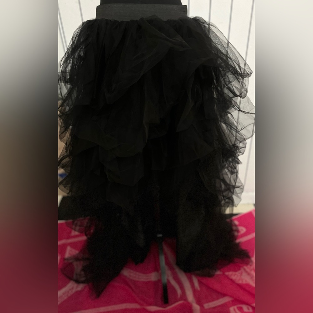 Black tulle skirt size Large